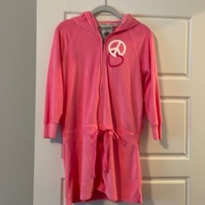 PINK Victoria’s Secret coverup